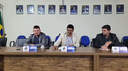 "A ata completa 10ª Sessão ordinária da 33ª Sessão Legislativa da 9ª Legislatura" "A ata completa 10ª Sessão ordinária da 33ª Sessão Legislativa da 9ª Legislatura"